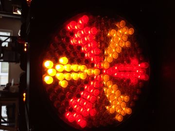198pcs 10mm RGBWA 무선 LED 동위 깡통, 배터리 전원을 사용하는 LED 동위 빛
